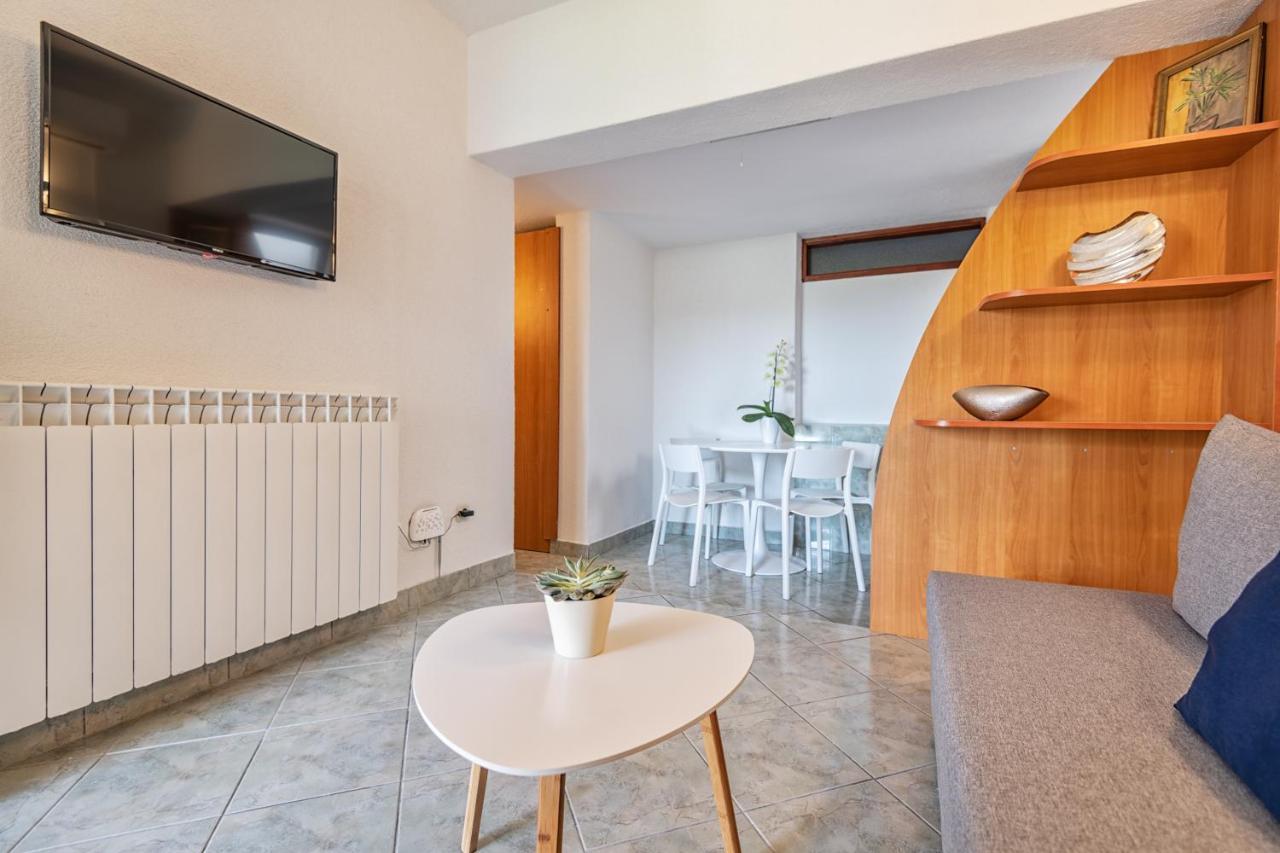Apartments Tamaris Neum Esterno foto